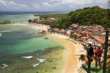 Yazın plaj manzarası ve tropik deniz manzarası