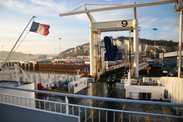 Statek Francuską Banderą — Zdjęcie stockowe