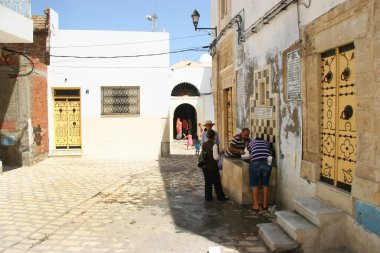 Arapların eski caddesinde inşa edilen güzel cephe