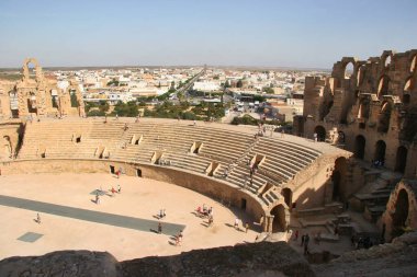 Turist manzarası, kasabanın eski kalıntıları.