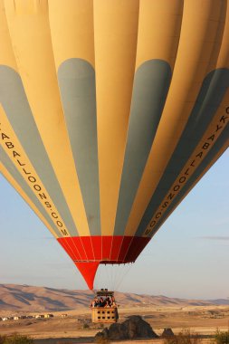 Sıcak hava balonları gökyüzünde, Kapadokya 