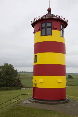 Pilsumer Leuchtturm çizgili deniz feneri