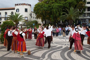Portekiz 'de geleneksel halk dansı