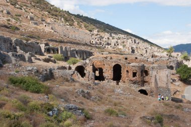 Eski sahil şehri Anamurium 'un kalıntıları, kaleler, şehir duvarları. 