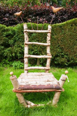 Güzel bir bahçe manzarası