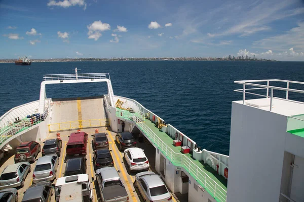 Uitzicht Veerboot Scene Met Auto Uitzicht Zee — Stockfoto