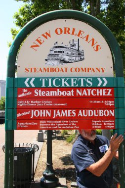 İşaretin yakın plan görüntüsü