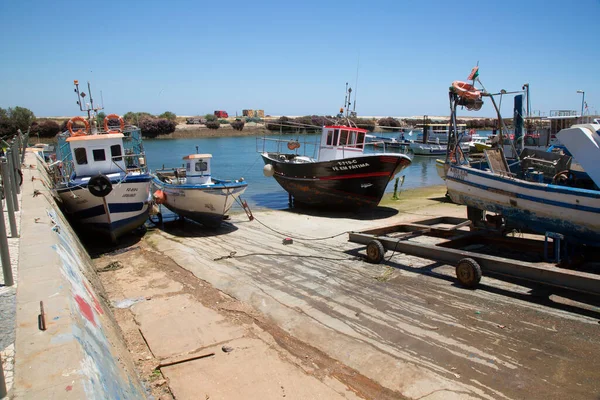 Fiskebåtar Stranden Santa Luzia Tavira — Stockfoto