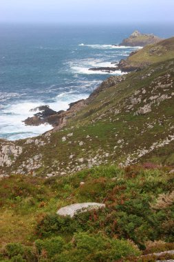 Deniz kıyısının güzel manzarası