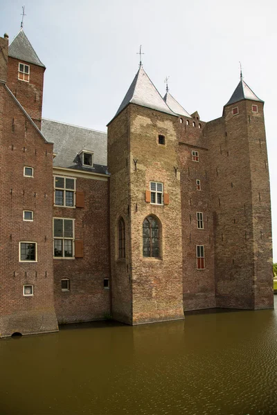 Majestic Old Moated Castle — Stock Photo, Image