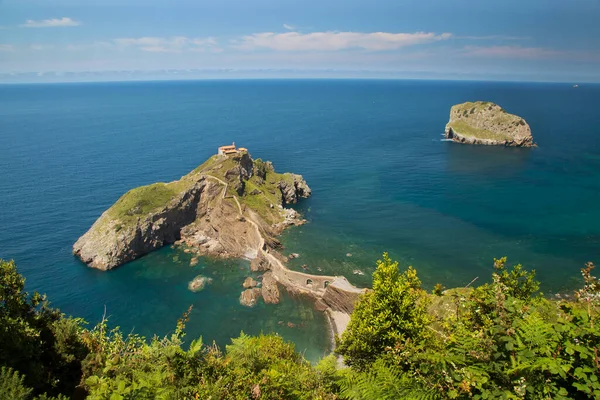 Gaztelugatxe Είναι Ένα Νησάκι Στην Ακτή Του Biscay Που Ανήκει — Φωτογραφία Αρχείου