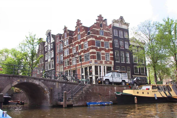 Vista Del Canal Ciudad Amsterdam Países Bajos — Foto de Stock