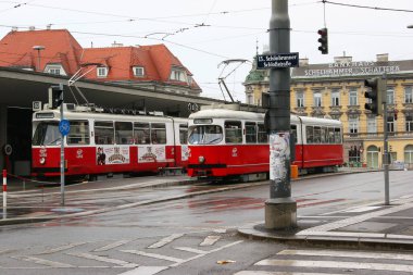 Lizbon, Portekiz 'de kırmızı tramvay