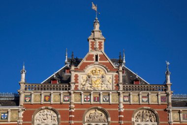 Hollanda, Amsterdam 'daki eski tren istasyonu.