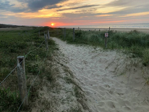 Piękny Zachód Słońca Plaży — Zdjęcie stockowe