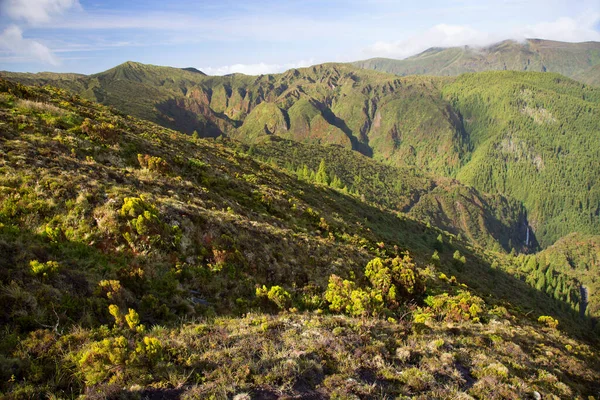 Bela Paisagem Das Montanhas Verão — Fotografia de Stock