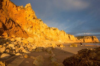 Güzel deniz manzarası ve gökyüzü 