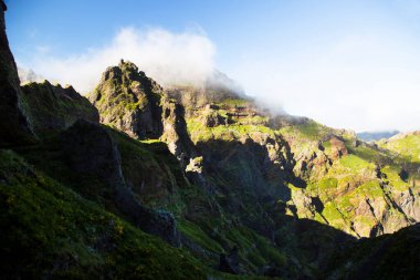 Dağların güzel manzarası