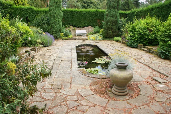 Schöner Anwesen Garten Blick — Stockfoto