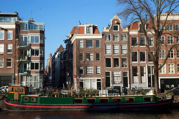 Bâtiments Typiques Architecture Hollandaise Dans Ceinture Canal Amsterdam Avec Vie — Photo