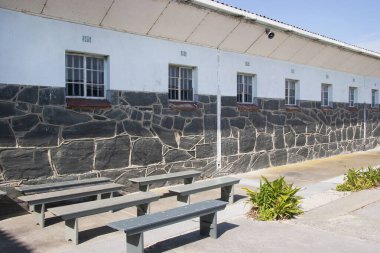 Hapishanenin avlusu.