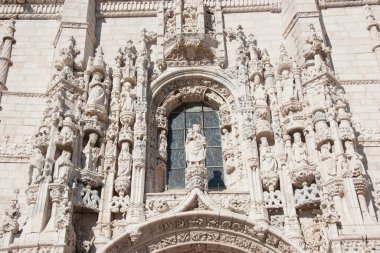 Jeronimos Manastırı veya Hieronymites Manastırı Lizbon, Portekiz 'de bulunur.