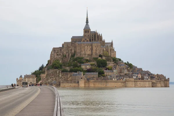 Mont Saint Michel Egy Árapály Sziget Szárazföldi Település Nagy Kastély — Stock Fotó