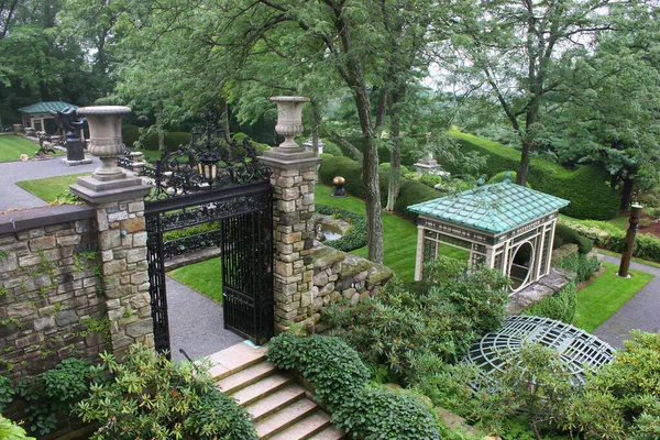 Piękna Posiadłość Rockefellera Ogrodem — Zdjęcie stockowe