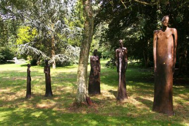 Parktaki metal heykeller