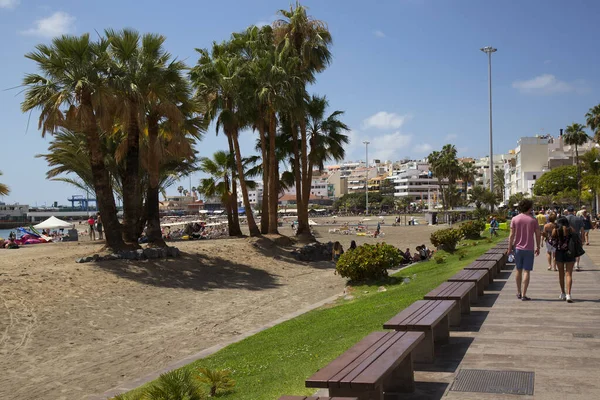 Escena Pública Playa Con Gente Luz Del Sol — Foto de Stock