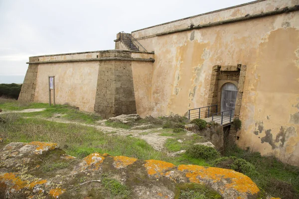 佩塞盖罗要塞 Fort Pessegureau 是一座要塞 位于葡萄牙南部阿连特霍市西内市波尔托科沃民政教区的海岸 — 图库照片