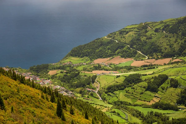 Dağların güzel manzarası