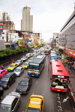 Bangkok, Tayland - 1 Mart 2021: Hong Kong Şehri Caddesi