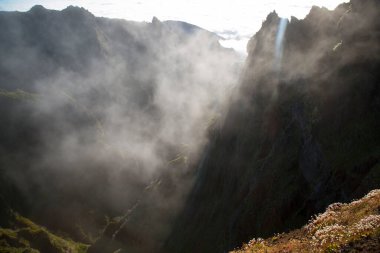 Dağların güzel manzarası
