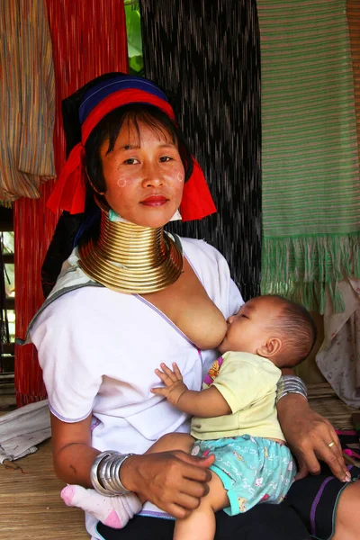 Geleneksel Taylandlı Kadın — Stok fotoğraf