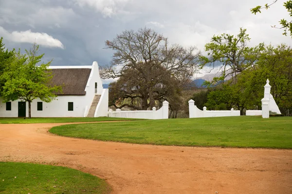 Kırsal manzarası çok güzel. 