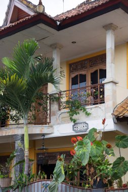 Şehrin güzel mimarisi.  