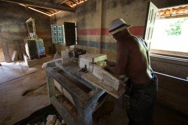 Eski sanayi fabrikasının içi