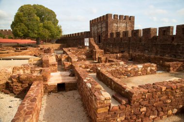 Silves Şatosu Portekiz 'in Algarve bölgesinin Silves belediyesinde yer alan bir kaledir.