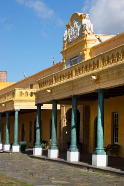 Ortaçağ kalesinin güzel mimarisi  