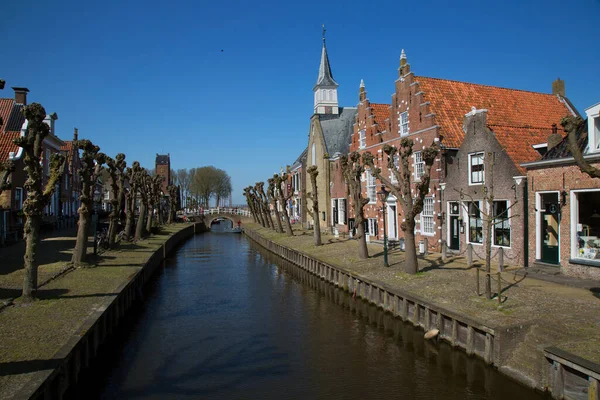 Typisch Holländische Historische Stadt Sloten Mit Alten Häusern Und Kanal — Stockfoto