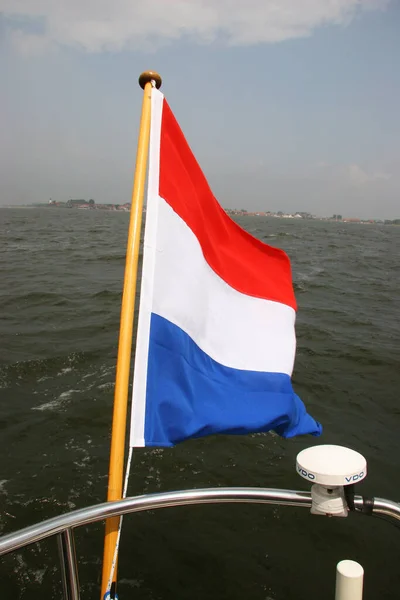 Flagge Der Niederlande Auf Dem Boot — Stockfoto