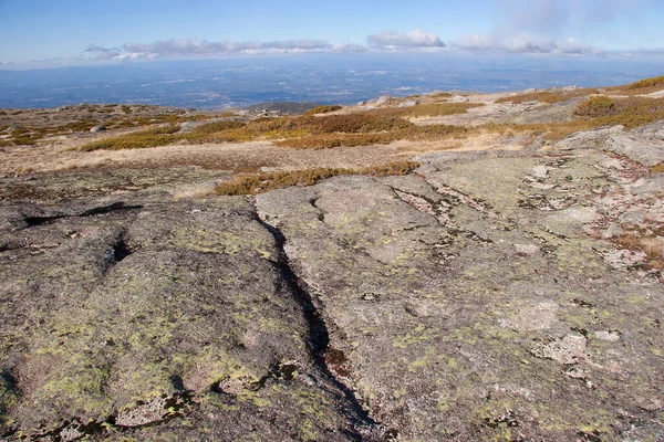 Ampia Vista Con Macchia Paesaggio Roccioso Dalla Cima Della Montagna — Foto Stock