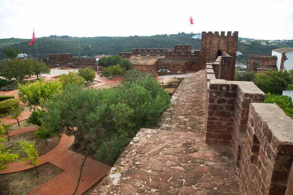 Silves Şatosu Portekiz Algarve Bölgesinin Silves Belediyesinde Yer Alan Bir — Stok fotoğraf