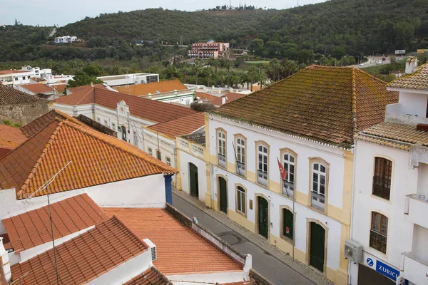 ポルトガル市内のビルの最上階にある空中からの眺めは — ストック写真