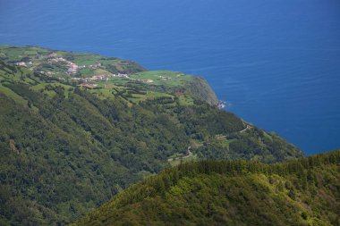 Dağların güzel manzarası