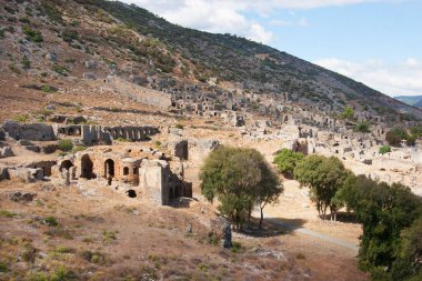 Eski sahil şehri Anamurium 'un kalıntıları, kaleler, şehir duvarları. 