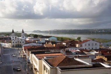 Otantik mimarisi olan şehir caddesi manzarası, seyahat çekimi