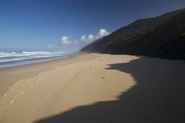 Gyönyörű Strand Kilátással Tengerre — Stock Fotó