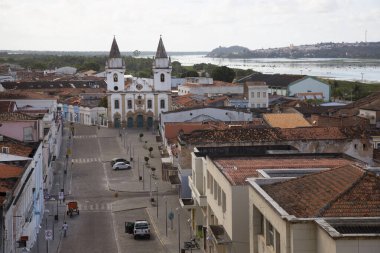 Otantik mimarisi olan şehir caddesi manzarası, seyahat çekimi